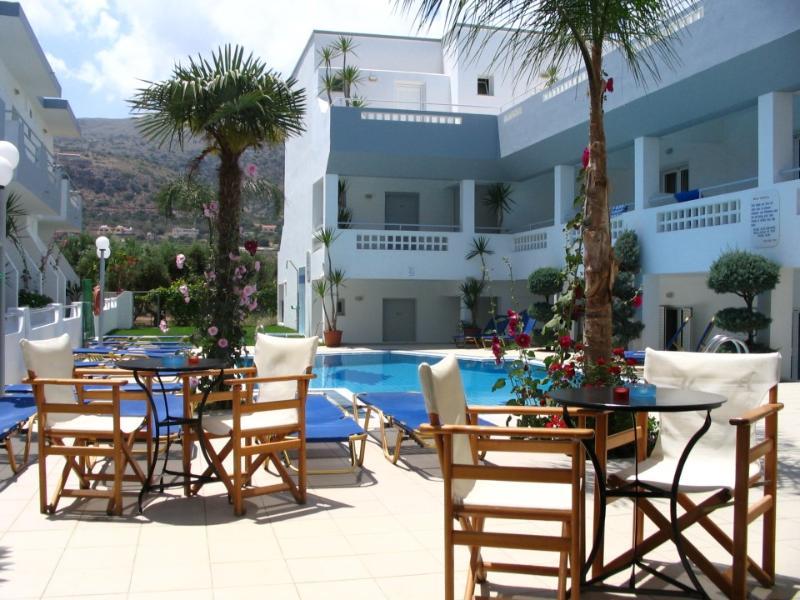 Emerald Hotel Mália Exterior foto